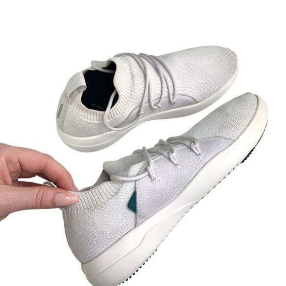 Vessi City Scape Classic Sneaker in Greige - Picture 4 of 5